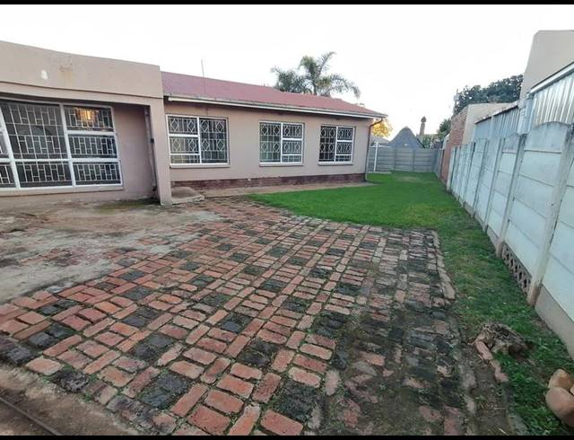 3 BEDROOM HOUSE FOR SALE IN MINNEBRONNE